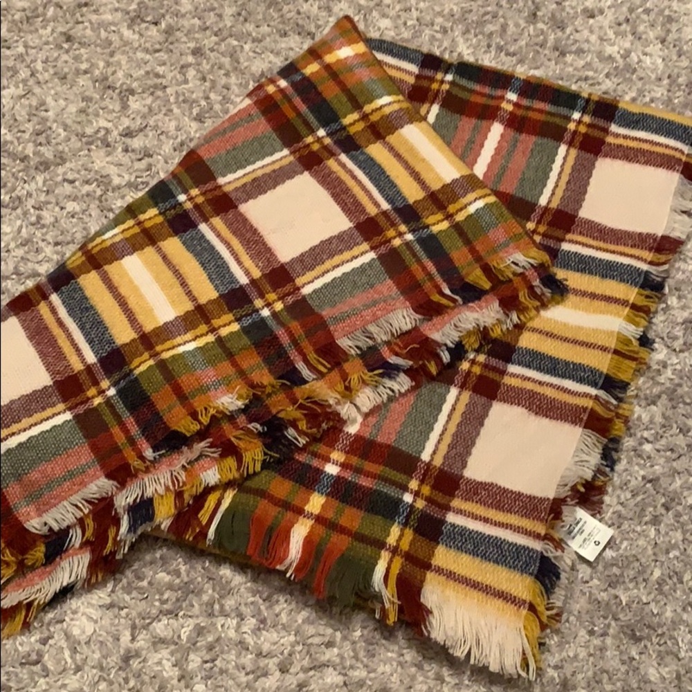 Country Plaid Scarf 🍁